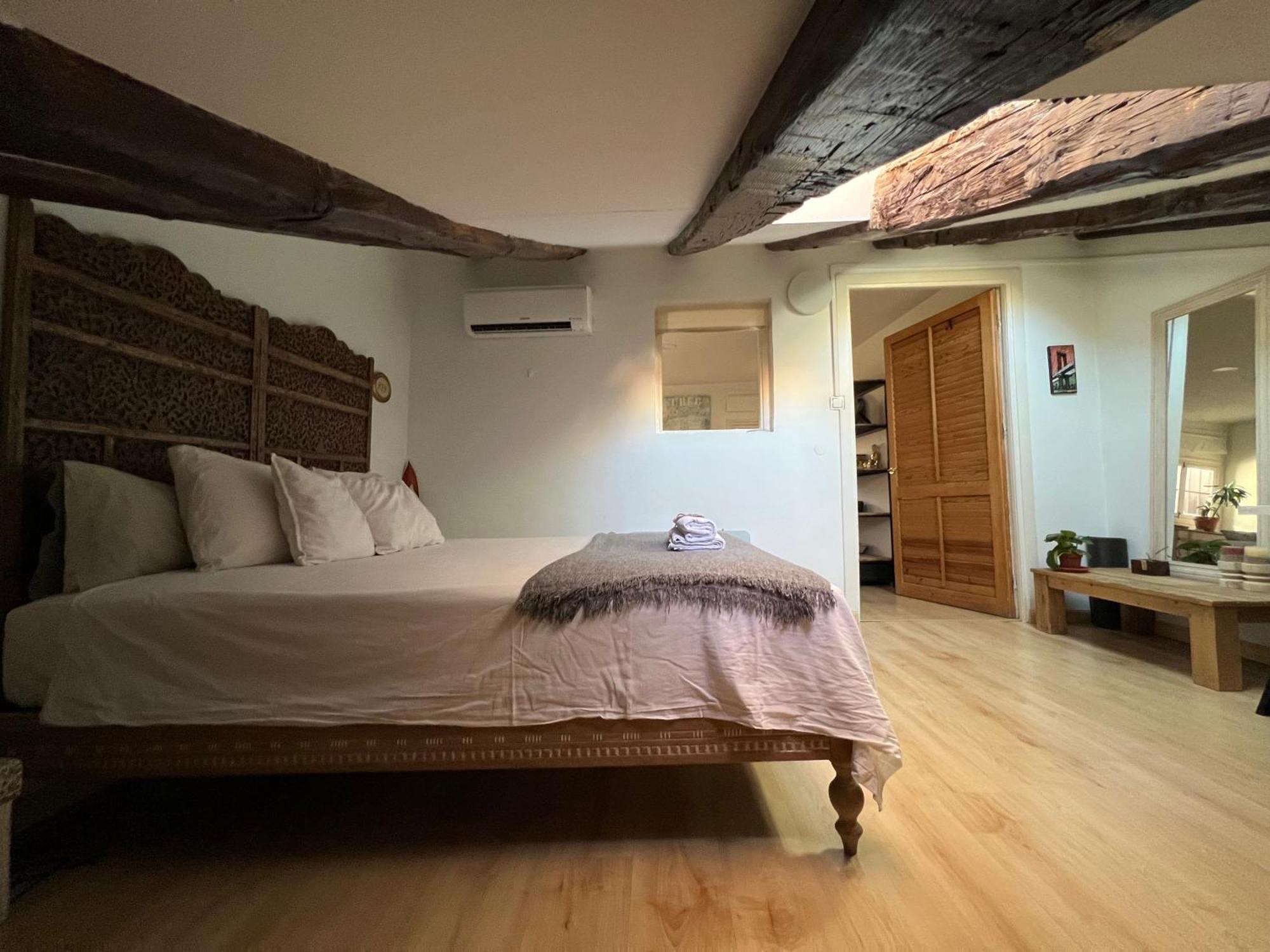 Apartment In Monumental Square Madrid Center Dış mekan fotoğraf